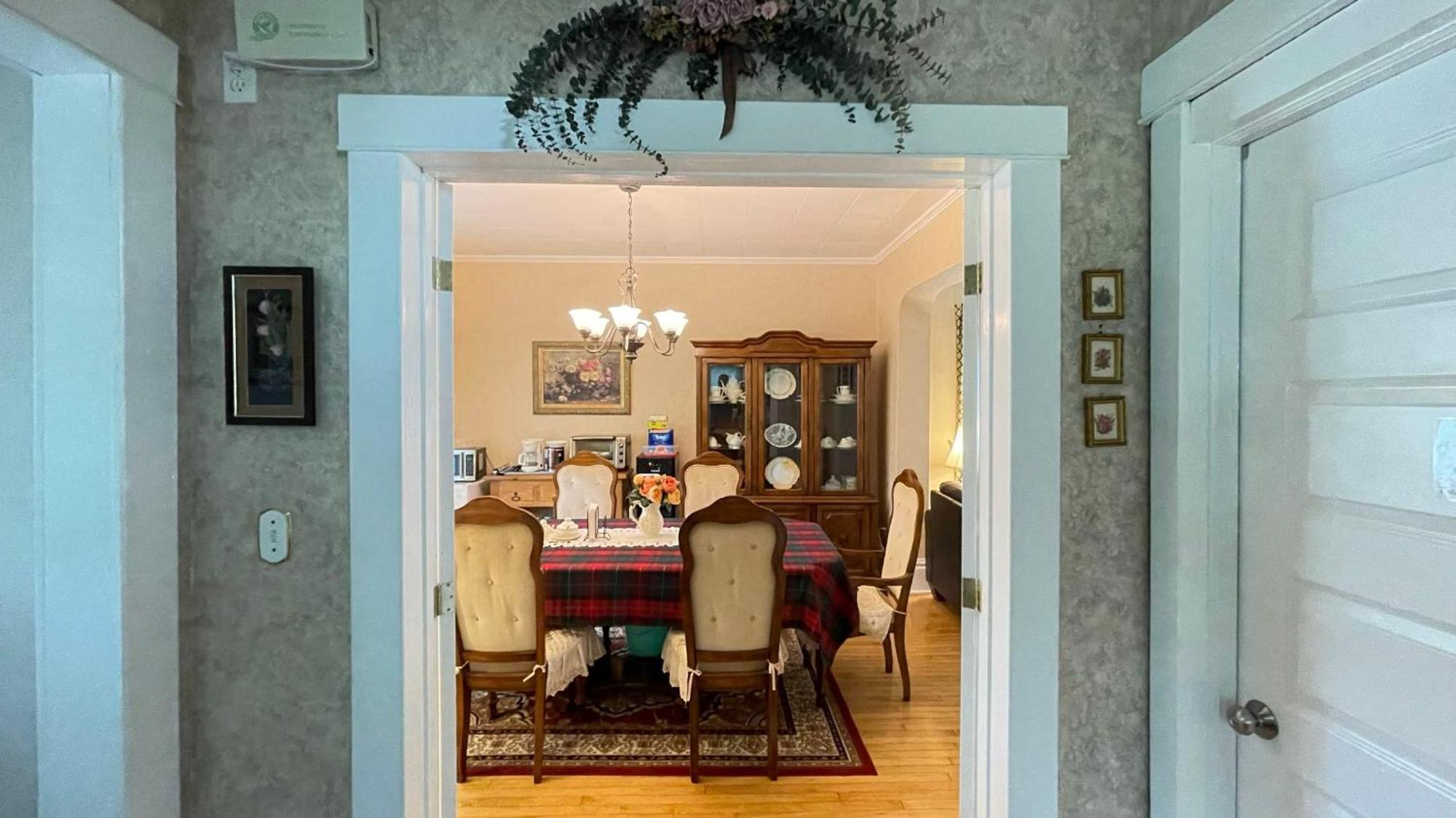 Strathaird Bed And Breakfast Καταρράκτες του Νιαγάρα Εξωτερικό φωτογραφία